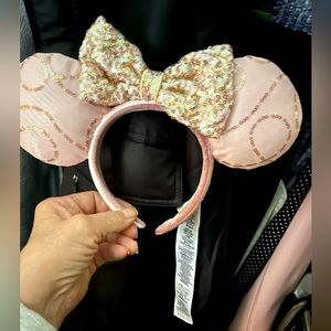 Disney Mickey Mouse ears nwt